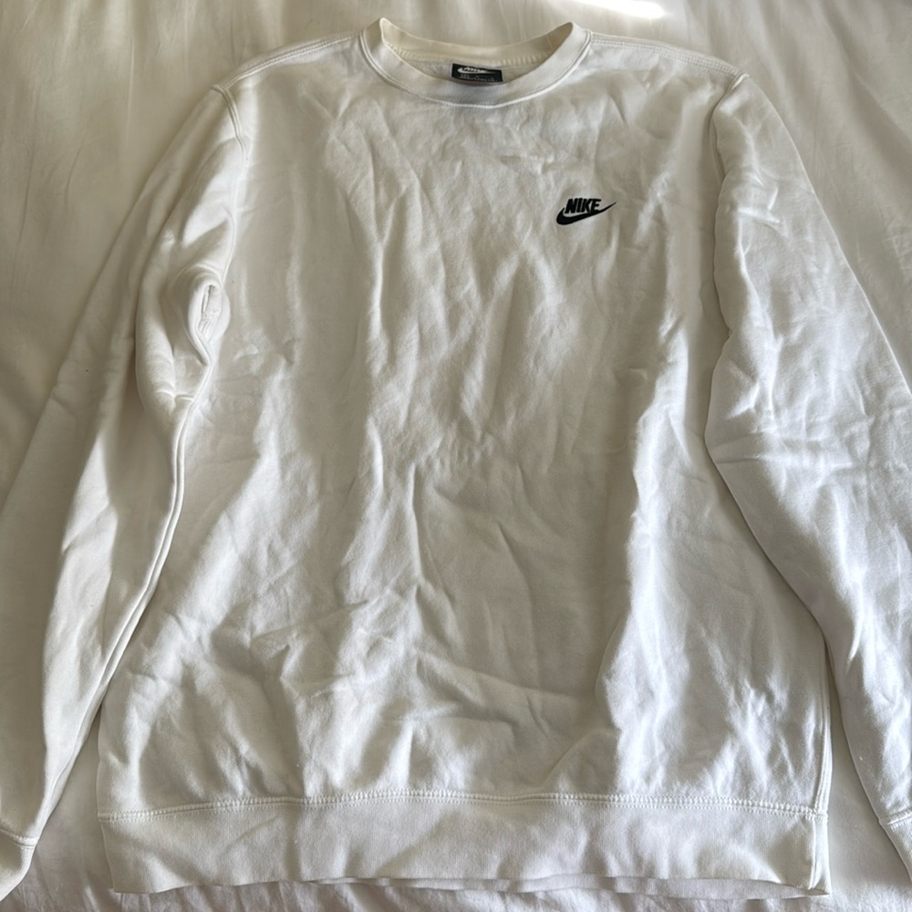 Nike Crewneck - Size Medium